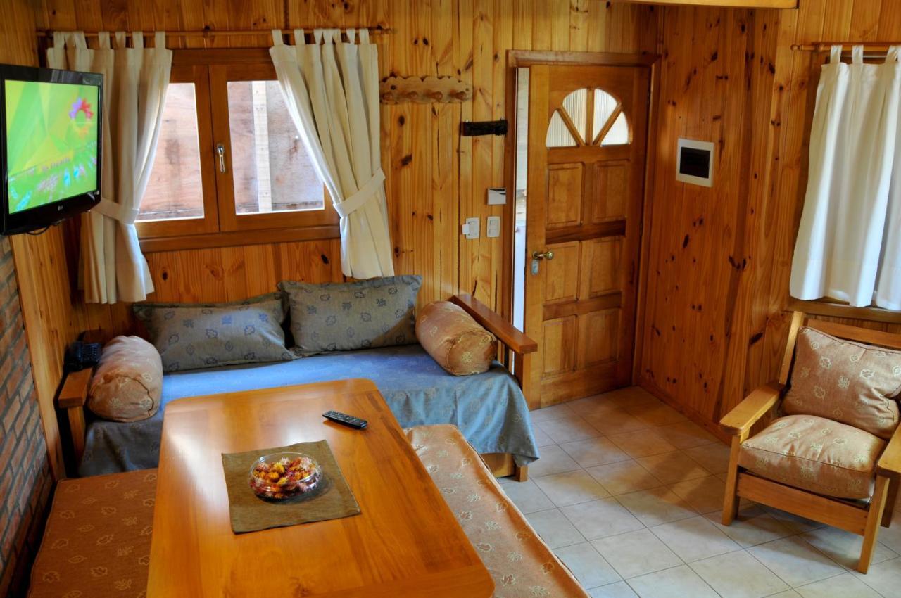 Apart Hotel Del Tilo Сан-Мартін-де-лос-Андес Номер фото